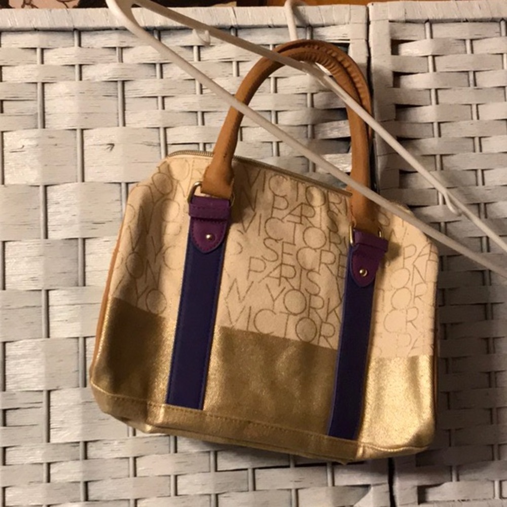 Victoria Secret Purse - Picture 3 of 4